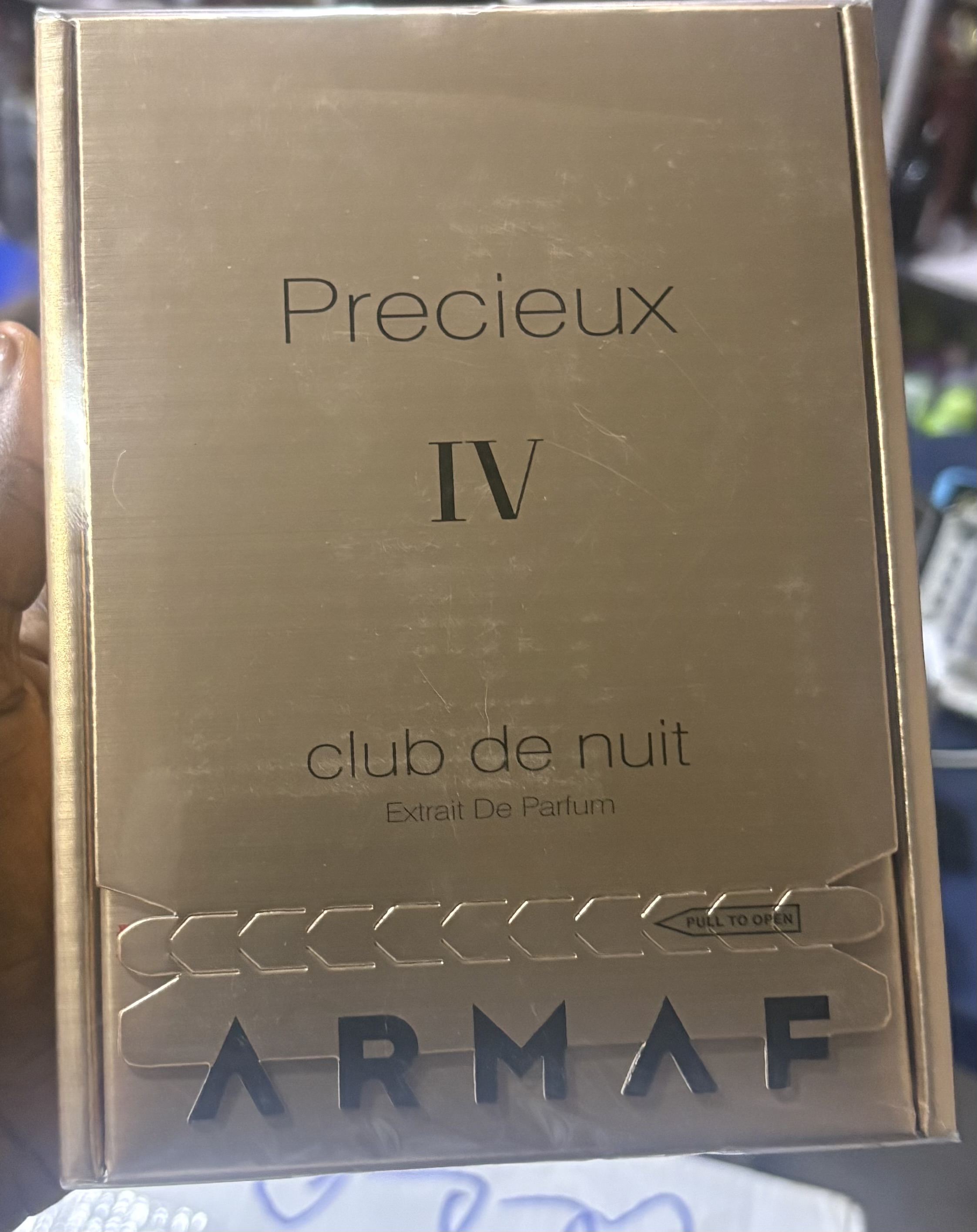 CLUB DE NUIT PRECIEUX IV