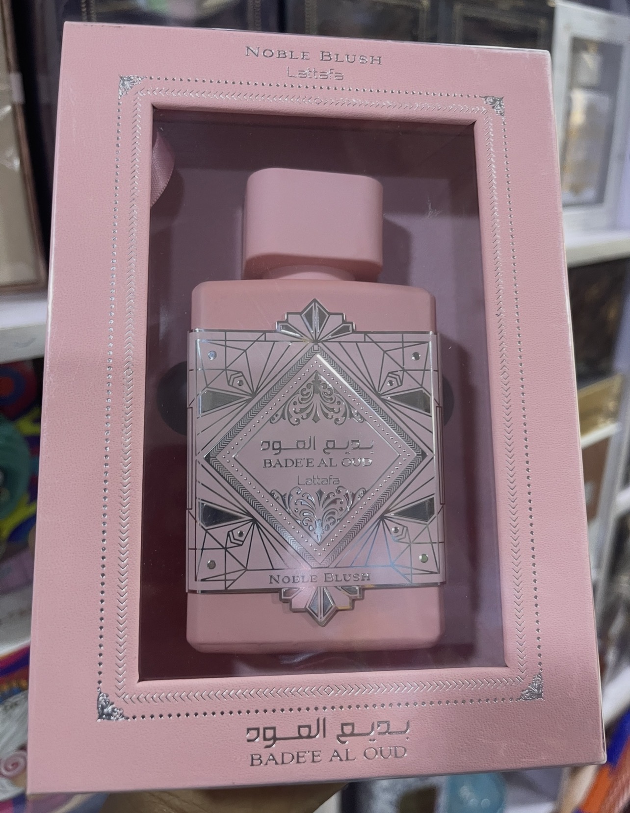 NOBLE BLUSH