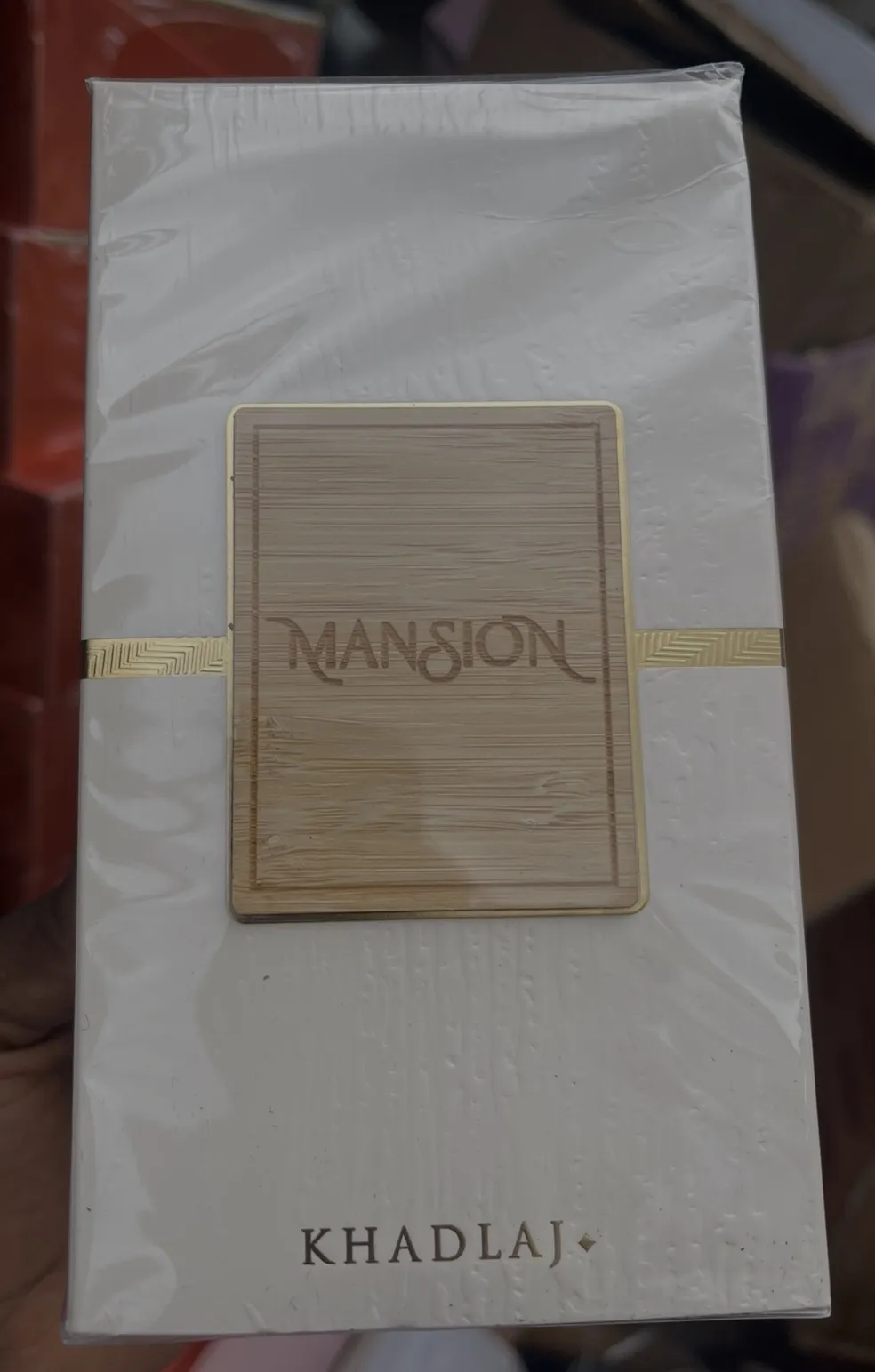 MAISON
