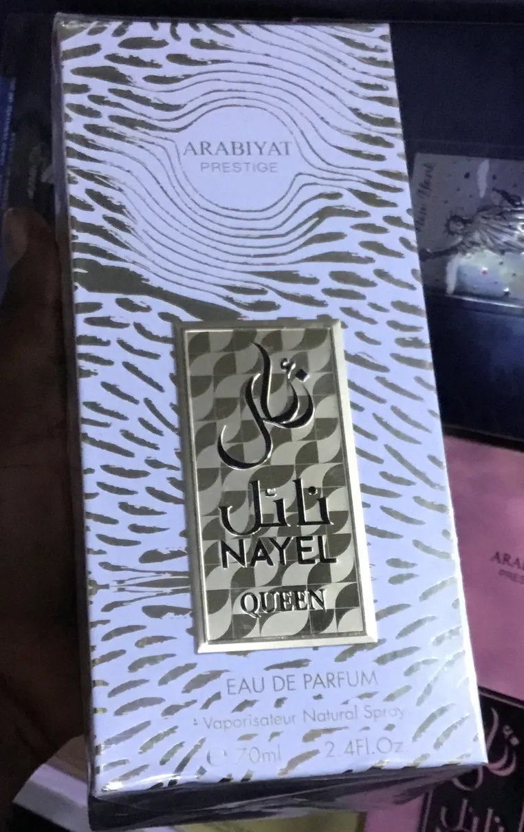 NAYEL QUEEN