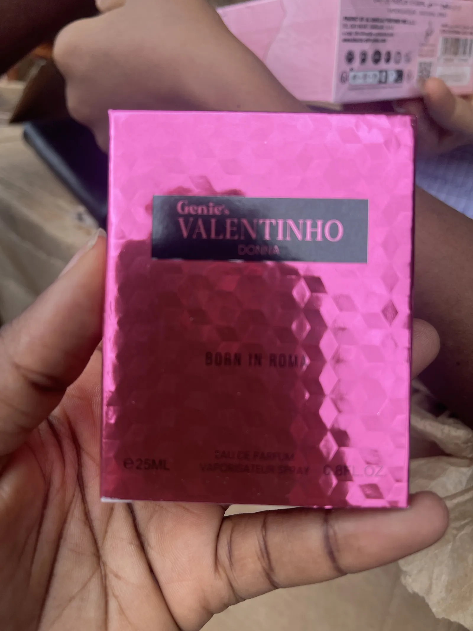 GENIE VALENTINO view 2