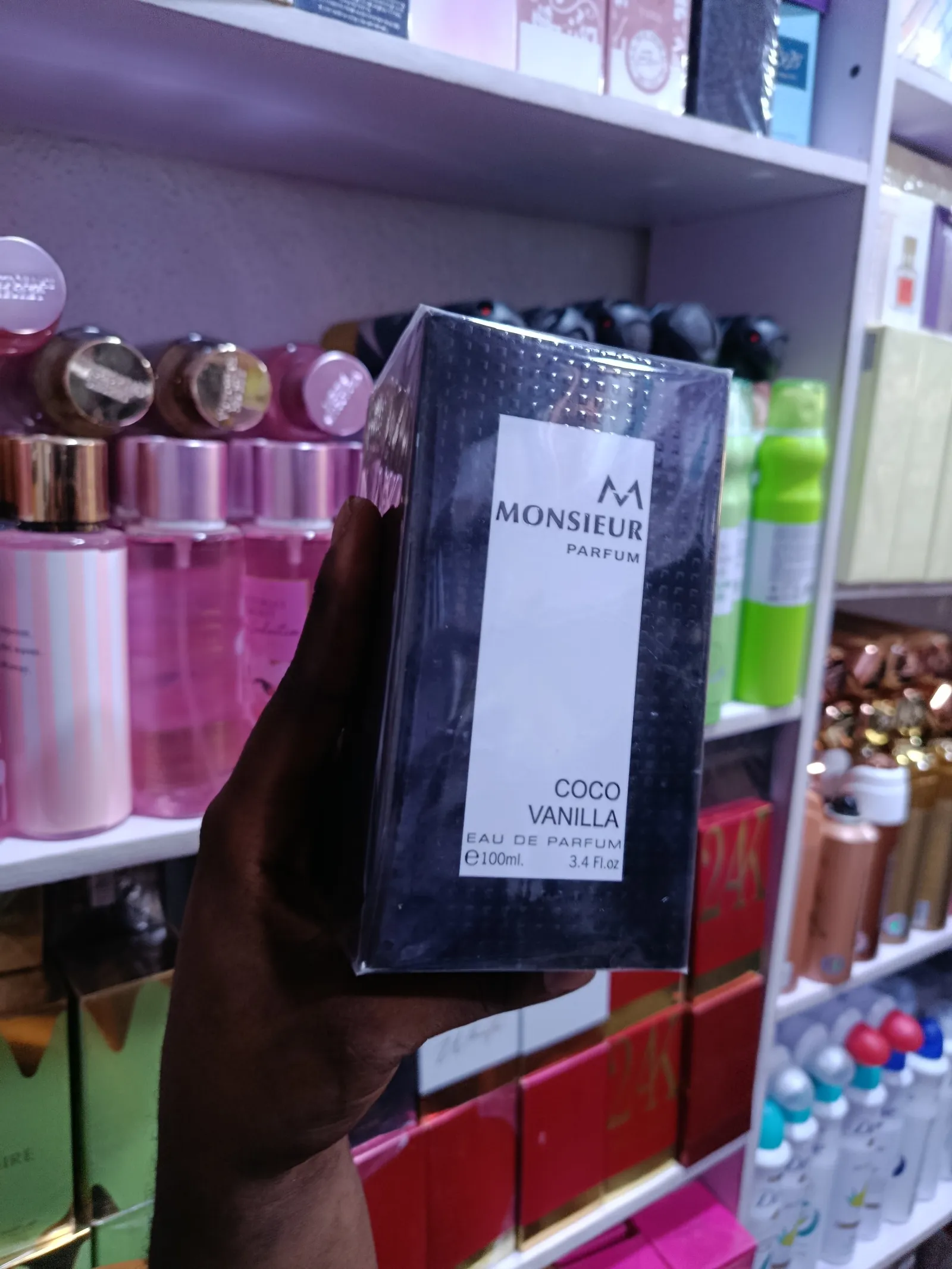 MONSIEUR PARFUM view 2
