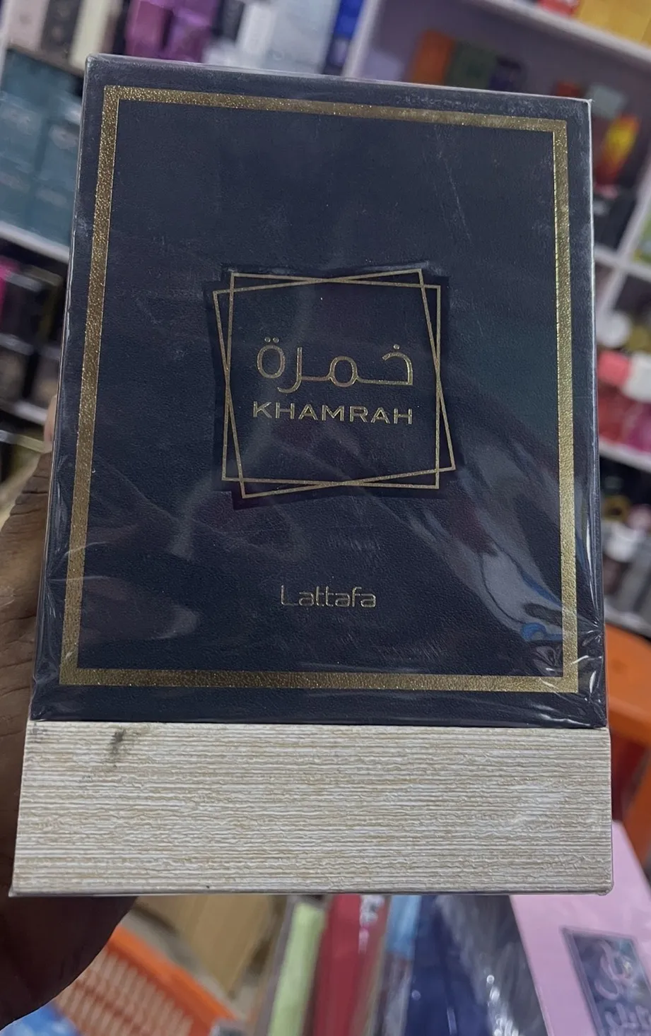 KHAMRAH BLACK
