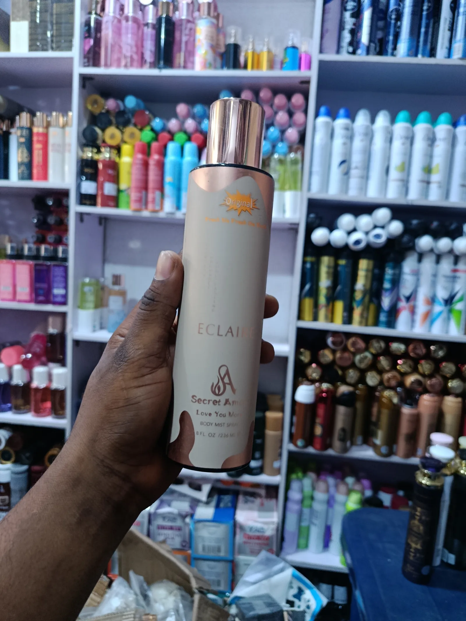 SECRET AMORE MIST view 23