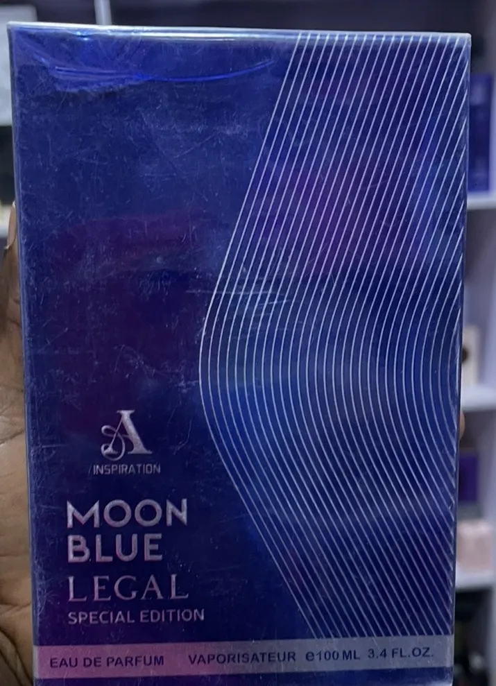 MOON BLUE